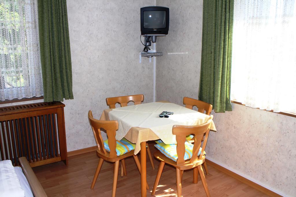 Hofer Guest House Villach Bilik gambar