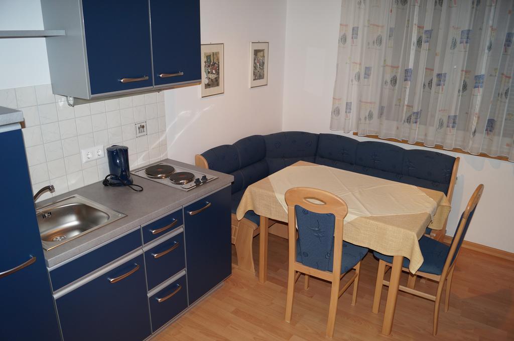 Hofer Guest House Villach Bilik gambar