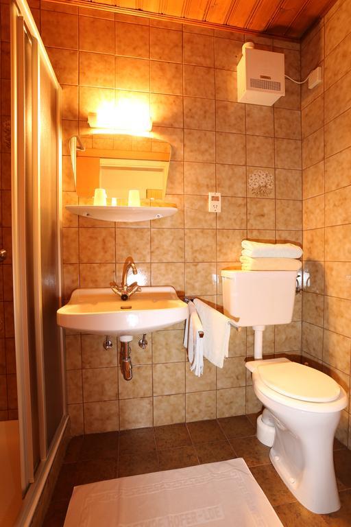 Hofer Guest House Villach Bilik gambar