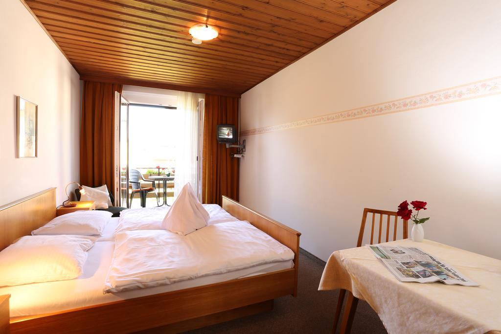 Hofer Guest House Villach Bilik gambar